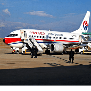 烟台空运航空快运业稳步发展的原因是什么？
